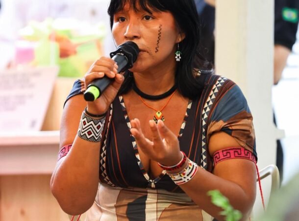 Jambo/Ass. Comunicação